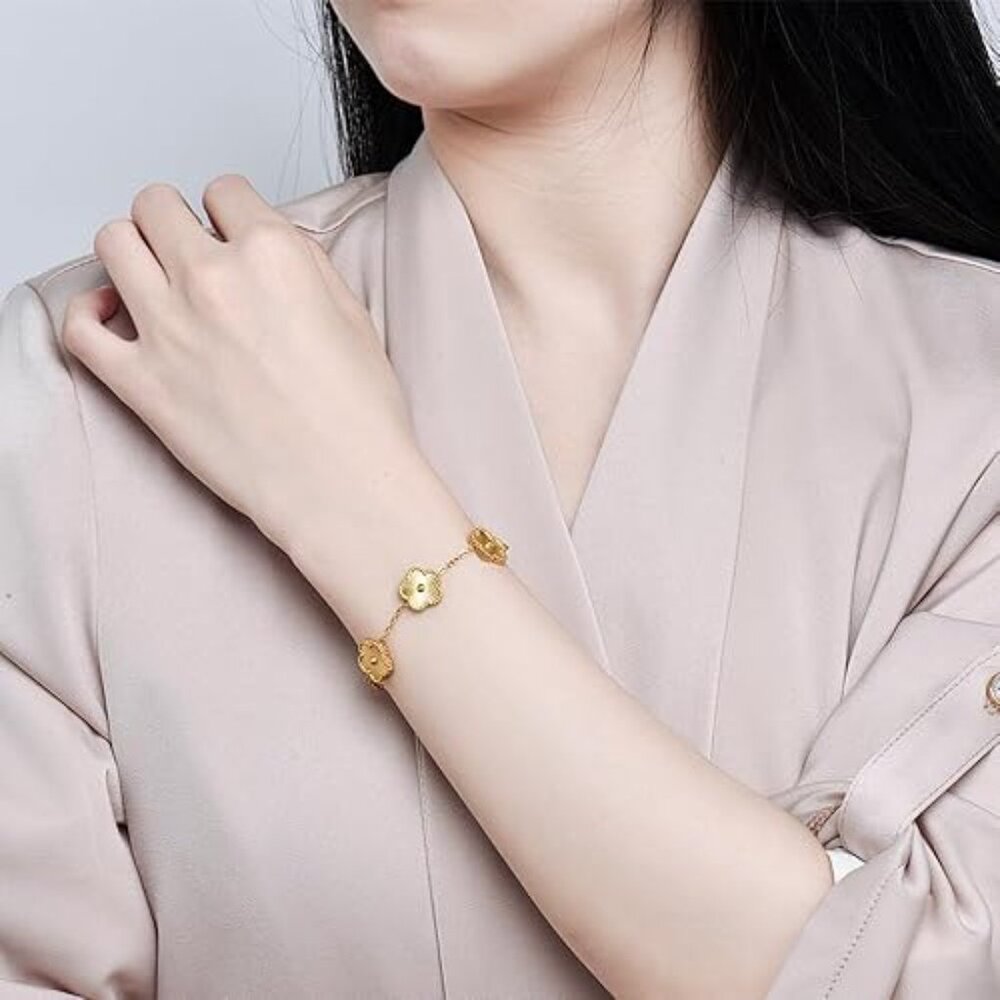 Neiman Marcus 18K Gold-Plated Gold Four Leaf Clover Bracelet